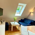 Apartamety I Goscinne Na Jaskolczej *