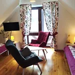 빌라 Apartamety I Goscinne Na Jaskolczej
