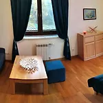 Вилла Apartamety I Goscinne Na Jaskolczej *