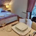 Apartamety I Goscinne Na Jaskolczej Сверадув-Здруй
