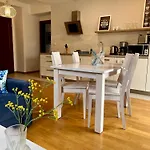 Вилла Apartamety I Goscinne Na Jaskolczej