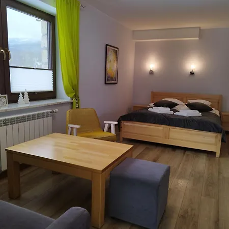 Apartamety I Goscinne Na Jaskolczej Vila *