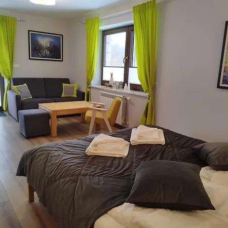 Apartamety I Goscinne Na Jaskolczej Vila *