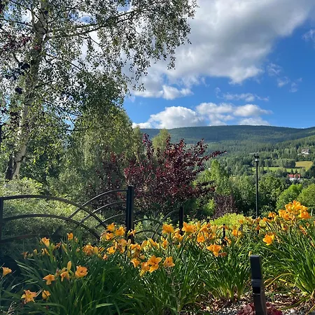 Apartamety I Goscinne Na Jaskolczej Świeradów-Zdrój