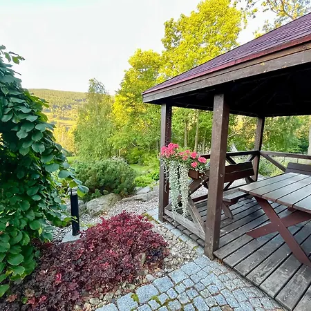 Apartamety I Goscinne Na Jaskolczej * Świeradów-Zdrój