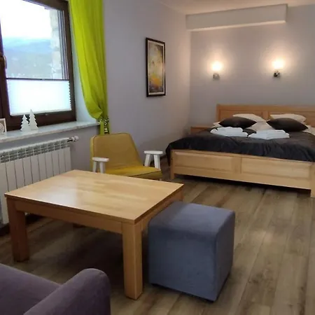 Apartamety I Goscinne Na Jaskolczej