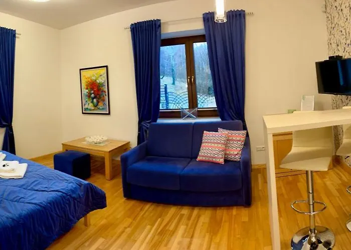 Apartamety I Goscinne Na Jaskolczej *