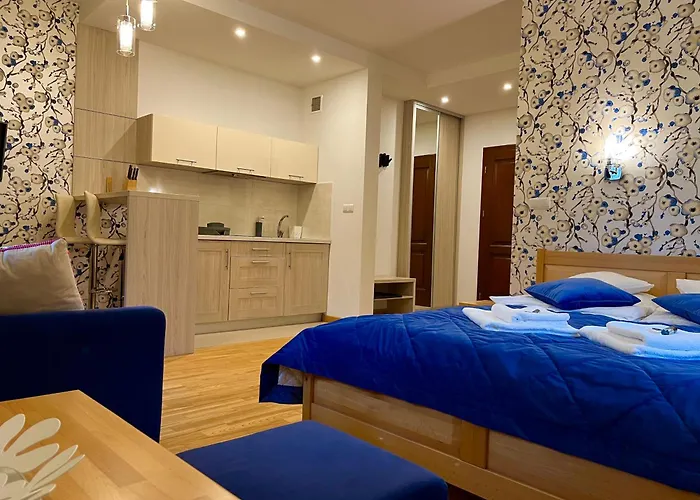 Apartamety I Goscinne Na Jaskolczej