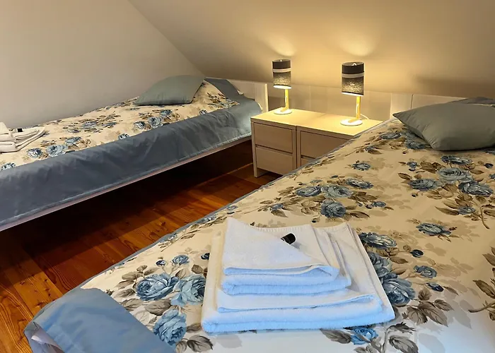 Apartamety I Goscinne Na Jaskolczej Vila