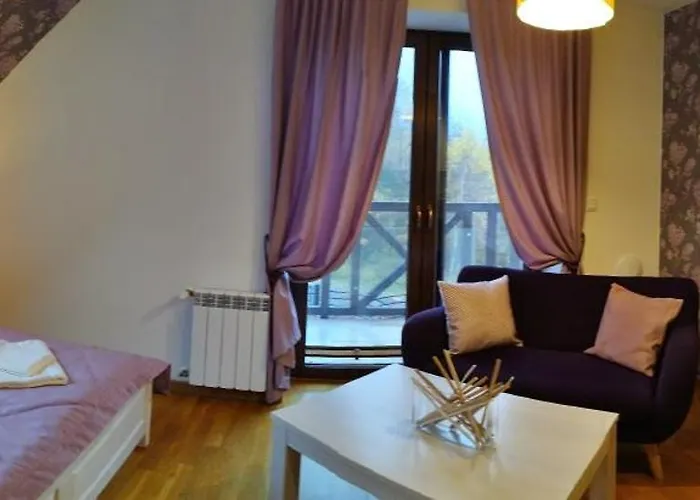 Apartamety I Goscinne Na Jaskolczej Świeradów-Zdrój