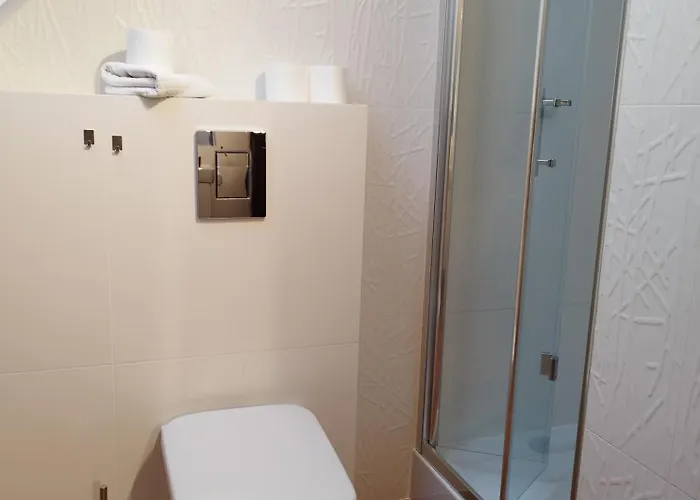 Apartamety I Goscinne Na Jaskolczej Vila *