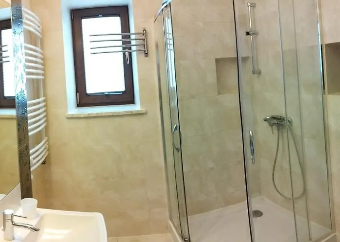 Apartamety I Goscinne Na Jaskolczej *