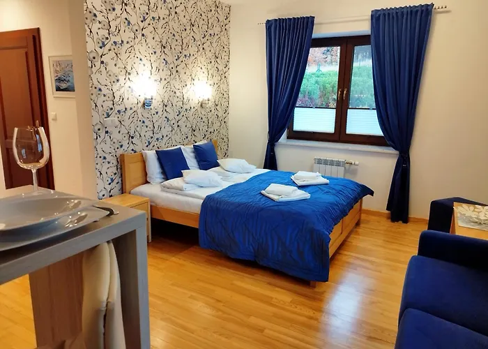 Vila Apartamety I Goscinne Na Jaskolczej *