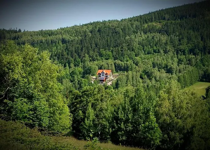 Apartamety I Goscinne Na Jaskolczej Vila