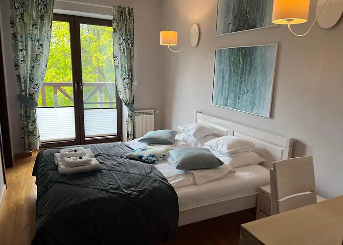 Apartamety I Goscinne Na Jaskolczej Vila Świeradów-Zdrój