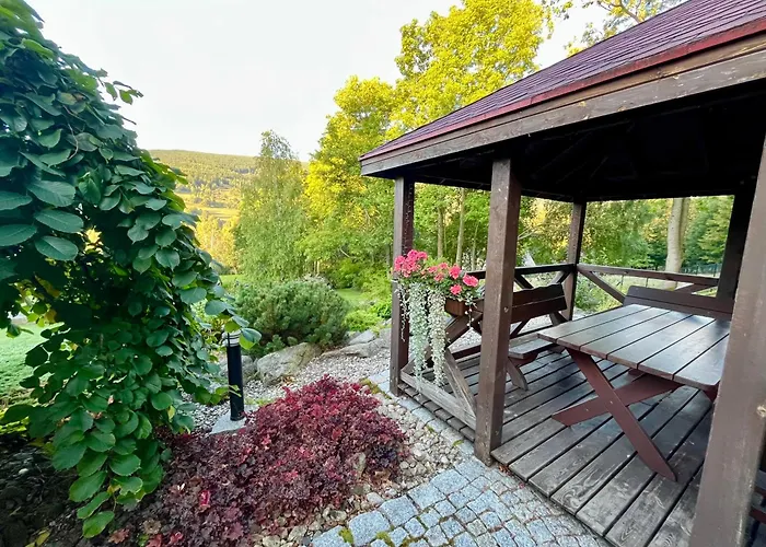 Apartamety I Goscinne Na Jaskolczej * Świeradów-Zdrój