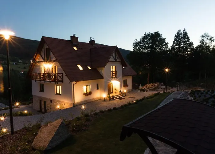 Apartamety I Goscinne Na Jaskolczej *