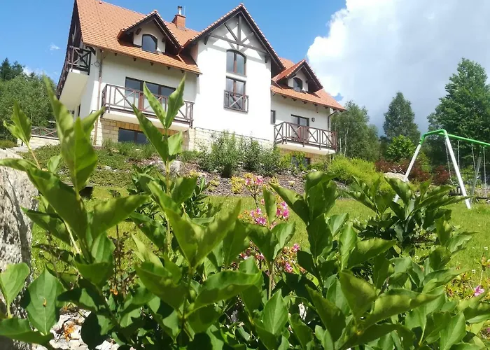 Vila Apartamety I Goscinne Na Jaskolczej *