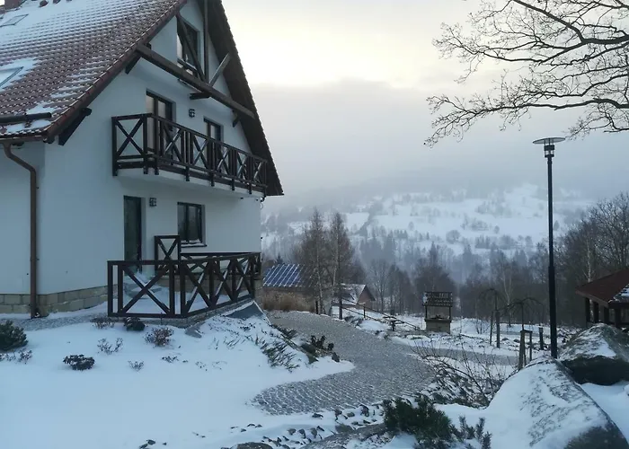 Apartamety I Goscinne Na Jaskolczej